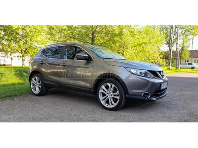 NISSAN QASHQAI 1.2 DIG-T Tekna EURO6