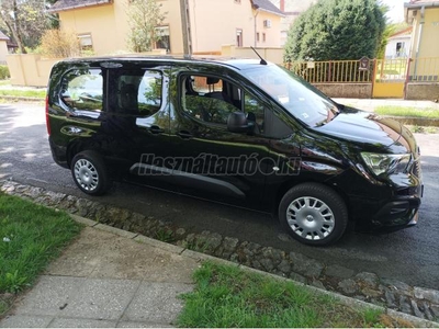 OPEL COMBO Life 1.2 T Edition Plus XL (7 személyes )