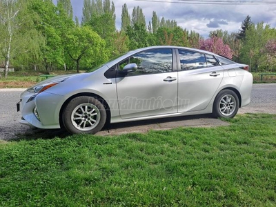 TOYOTA PRIUS 1.8 HSD Live (Automata)