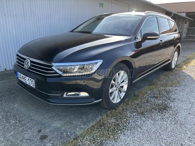 VOLKSWAGEN PASSAT VIII Variant 2.0 TDI BMT Highline DSG LED. Alcantara