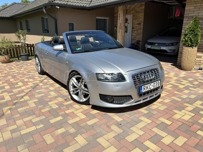 AUDI A4 CABRIO 2.5 V6 TDI 18' FELNI - S-LINE LÖKHÁRÍTÓ - 5 ÉVE TULAJDONOMBAN