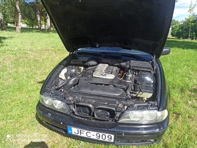 BMW 525 2.5 24V