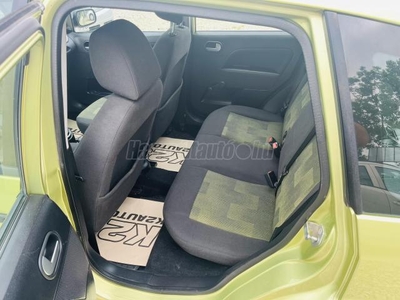 FORD FIESTA 1.4 Color