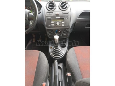 FORD FIESTA 1.4 Fresh Plus