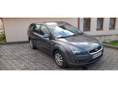 FORD FOCUS 1.6 Ghia