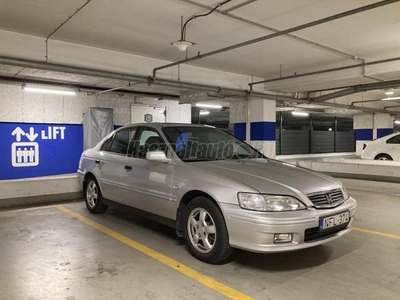 HONDA ACCORD 2.0i ES