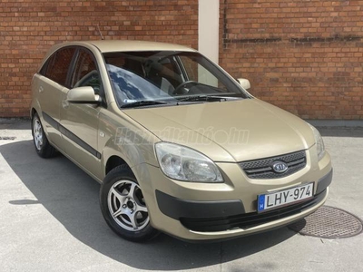 KIA RIO 1.4 EX Cool MAGYARORSZÁGI-KLÍMA-FRISS SZERVIZ