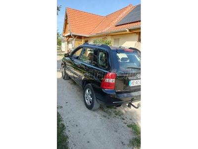 KIA SPORTAGE 2.0 crdi 2WD