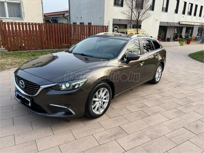 MAZDA 6 Sport 2.2 CD Revolution Top SD Hibátlan.újszerű állapot!Friss szerviz!