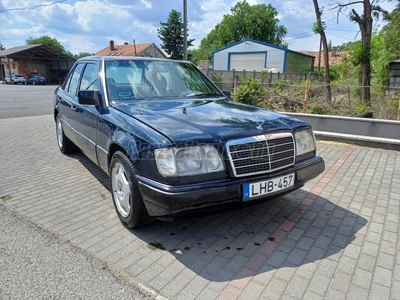 MERCEDES-BENZ 200 E Autóbeszámitás