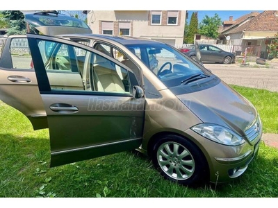 MERCEDES-BENZ A 200 CDI Elegance Autotronic