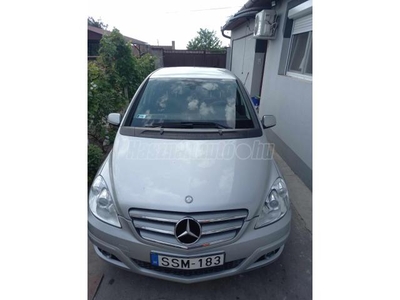 MERCEDES-BENZ B 180 Autotronic