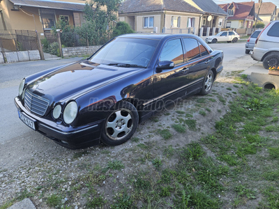 MERCEDES-BENZ E 200 Avantgarde