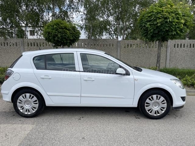 OPEL ASTRA H 1.4 Enjoy ÚJ KORÁTÓL MAGYAR. 93.000 km