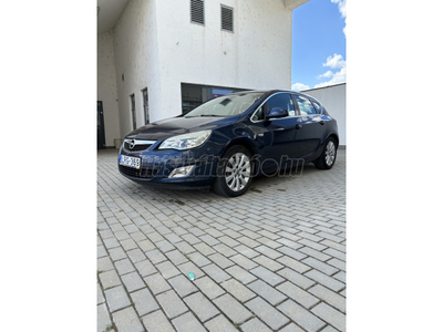 OPEL ASTRA J 1.7 CDTI Cosmo