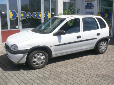 OPEL CORSA B 1.0i 12V Swing