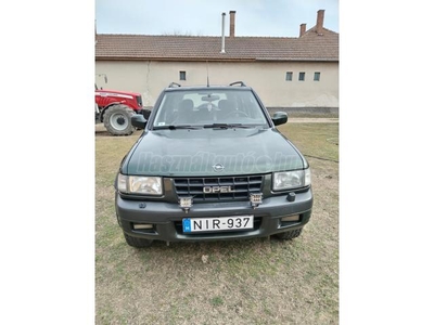 OPEL FRONTERA 2.2 DTI