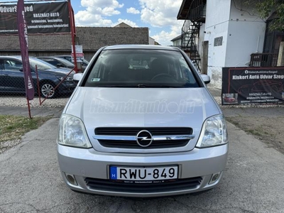 OPEL MERIVA 1.6 16V Essentia Easytronic