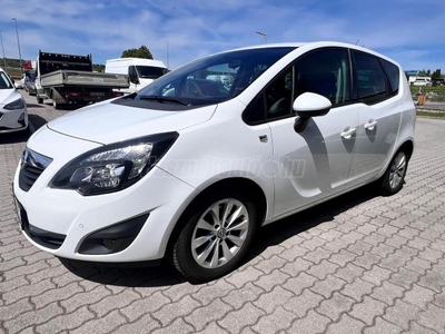 OPEL MERIVA B 1.4 T Cosmo