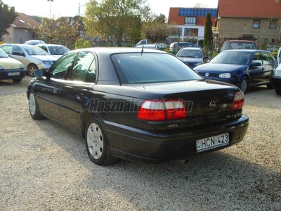 OPEL OMEGA C 2.2 16V Elegance 1-év műszakival jó motorral.klímával