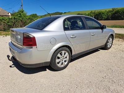 OPEL VECTRA 2.0 T Cosmo Magánszemélytől!