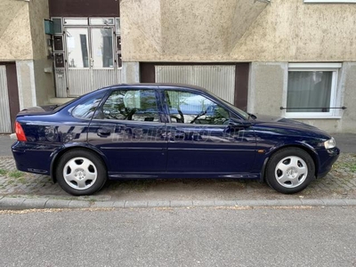 OPEL VECTRA B 1.6 16V