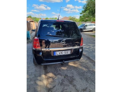 OPEL ZAFIRA B 1.9 DTI Sport