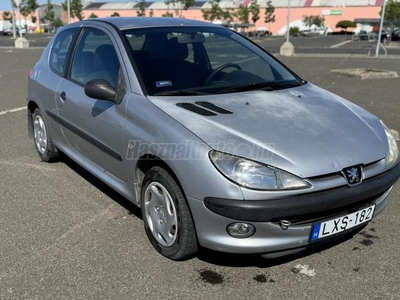 PEUGEOT 206 1.4 Presence