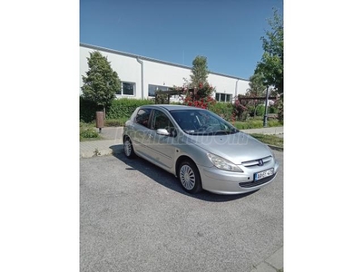 PEUGEOT 307 2.0 HDi Premium Pack