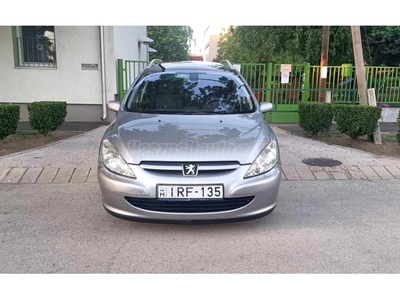 PEUGEOT 307 SW 1.6 Premium 7 SZEMÉLY! SZERVIZKÖNYV! 168.000 KM! DIGIT.KLÍMA! ÜLÉSFŰTÉS!