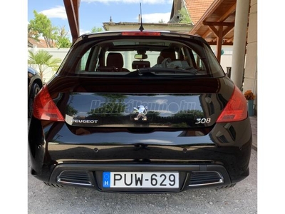 PEUGEOT 308 1.6 THP Premium Pack