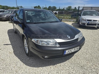 RENAULT LAGUNA 1.8 Dynamique MO-I BŐR DUPLA DIGIT KLÍMA TEMPOMAT NAPFÉNYTETŐ GYÖNYÖRŰ SZÉP ÁLLAPOT!!