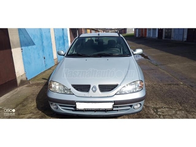 RENAULT MEGANE 1.4 16V Alize