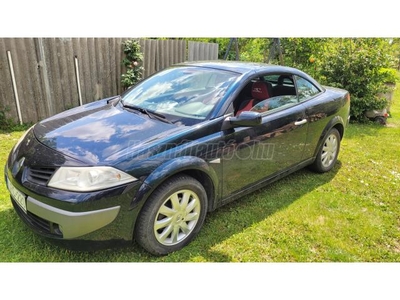 RENAULT MEGANE CC 1.6 Dynamique