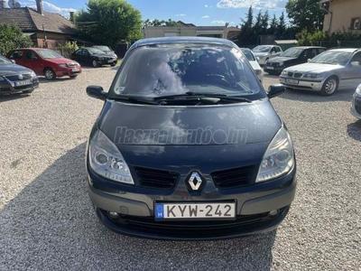 RENAULT SCENIC Grand Scénic 1.5 dCi Dynamique