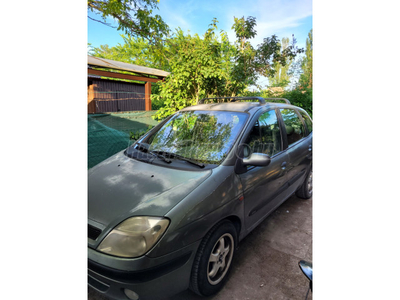 RENAULT SCENIC Scénic 1.4 16V RXE