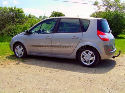 RENAULT SCENIC Scénic 1.6 Privilege