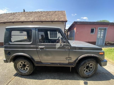 SUZUKI SJ SAMURAI