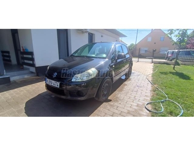 SUZUKI SX4 1.5 GLX AC