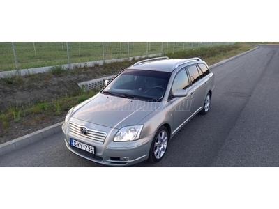 TOYOTA AVENSIS 2.0 Sol Executive