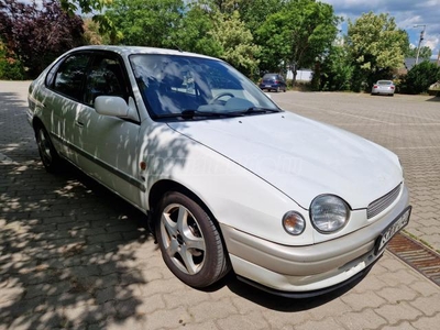 TOYOTA COROLLA 1.6 Linea Terra