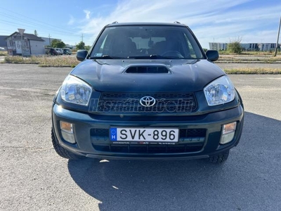 TOYOTA RAV 4 Rav4 2.0 D-4D 4x4