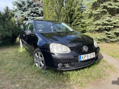 VOLKSWAGEN GOLF V 1.4 Perfekt