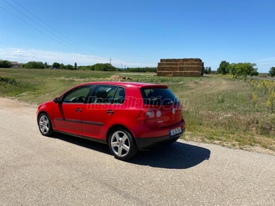 VOLKSWAGEN GOLF V 2.0 PD TDI Sportline