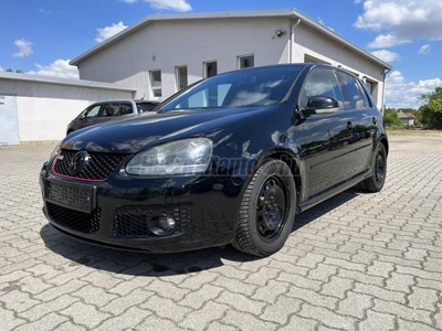 VOLKSWAGEN GOLF V 2.0 TFSI GTI