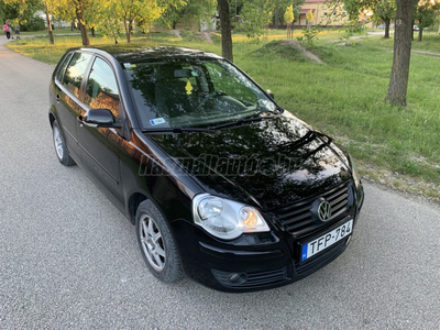 VOLKSWAGEN POLO IV 1.2 70 12V Trendline