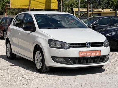 VOLKSWAGEN POLO V 1.4 85 Highline 1 ÉV GARANCIA!!! ÜLÉSFŰTÉS!!! TEMPOMAT!!! VEZÉRLÉS+VÍZPUMPA CSERÉLVE!!!