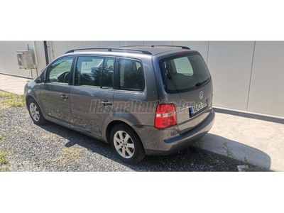 VOLKSWAGEN TOURAN 1.9 PD TDi Conceptline VÉGIG SZERVÍZKÖNYVES!