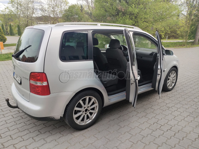 VOLKSWAGEN TOURAN 2.0 PD TDI Goal DSG