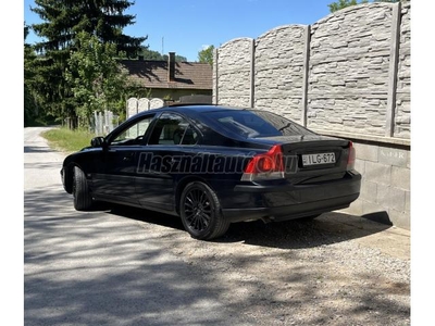 VOLVO S60 2.4 D [D5]